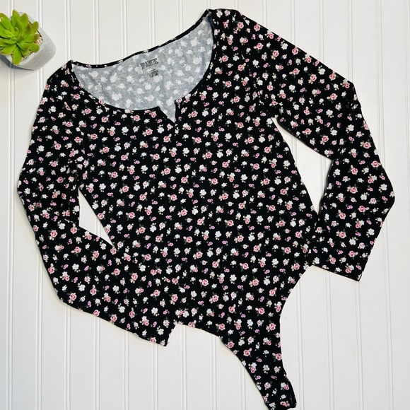 •VS PINK• rosebud bodysuit - Picture 2 of 7